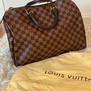 Louis Vuitton Speedy 35